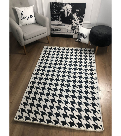 Tapis Antik 01