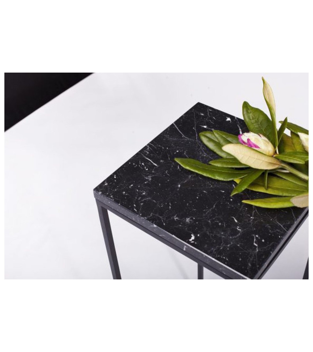 Mesa de apoyo en mármol natural negro y blanco Mesa de apoyo en mármol natural negro y blanco