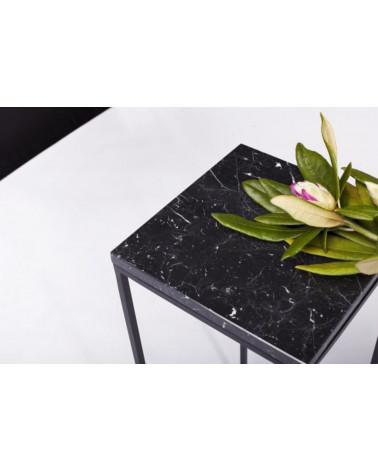 Table d'appoint en marbre noir