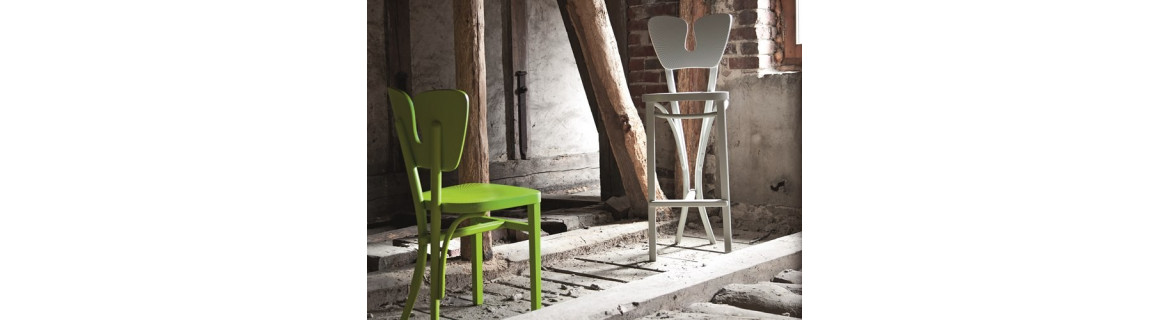 Chaise, tabouret
